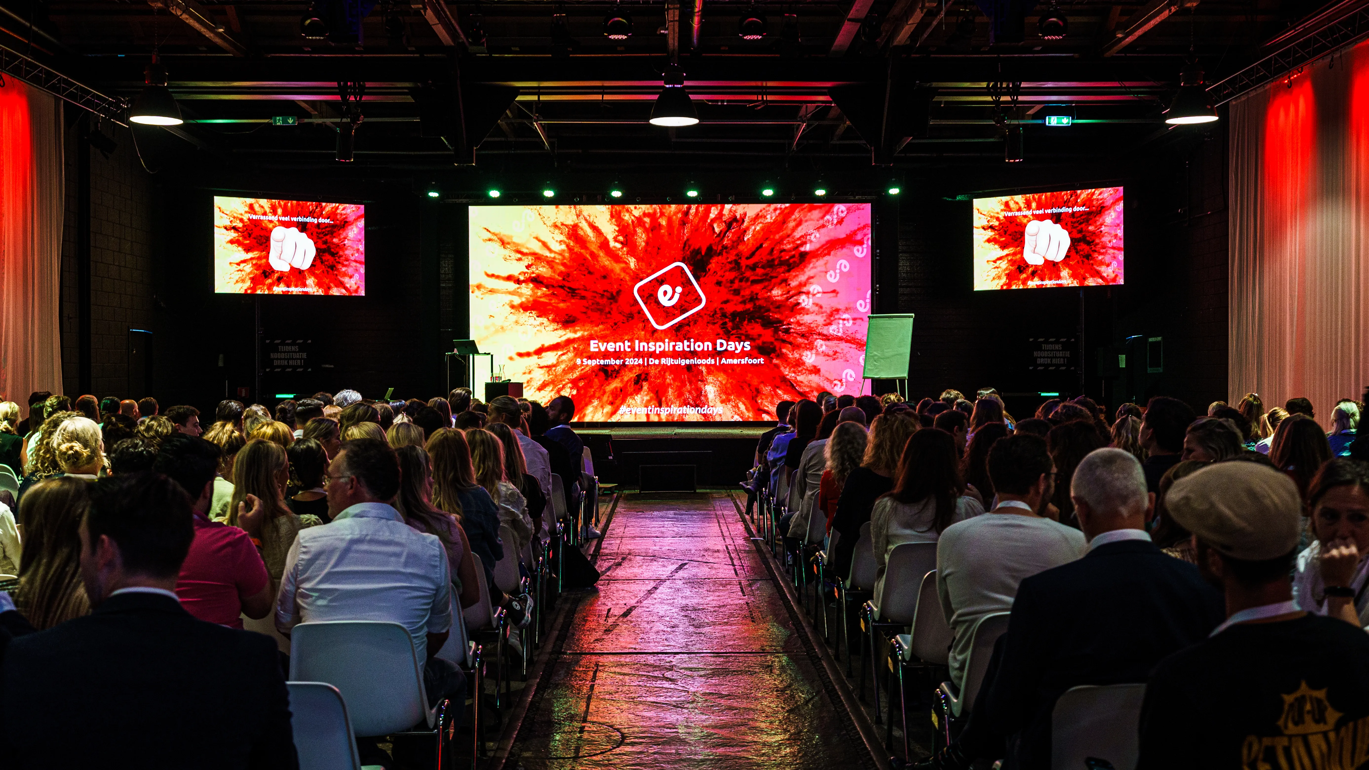 Congres bij de Rijtuigenloods